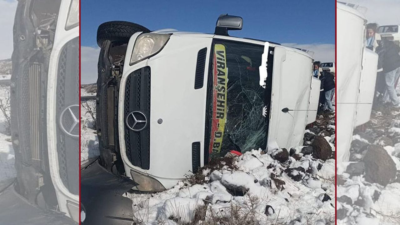 Viranşehir'de minibüs devrildi: 5 yaralı