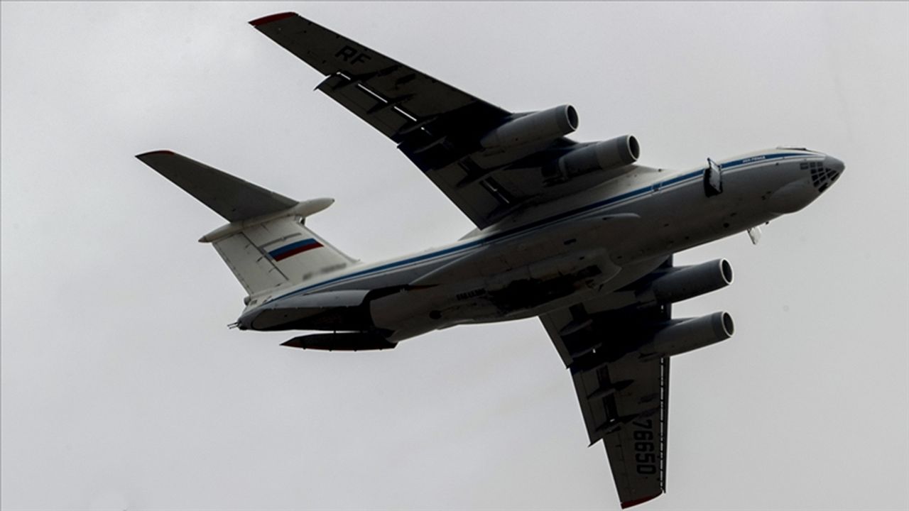 Rusya'da uçak düştü: 74 Kişi öldü