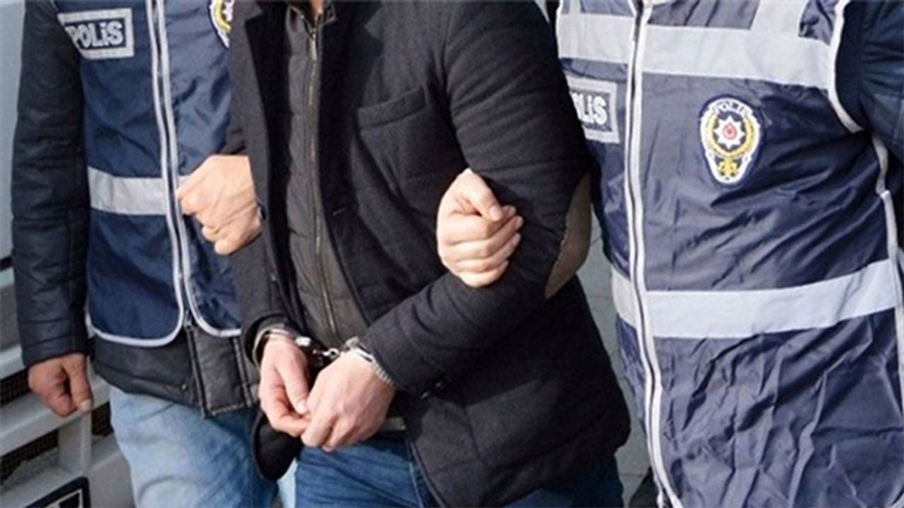 Viranşehir'de 2 şüpheli uyuşturucudan yakalandı