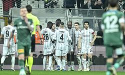 Beşiktaş, Konyaspor'u 2-0 mağlup etti.