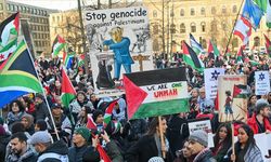 Berlin’de Filistin’e destek gösterisi düzenlendi