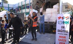 Şanlıurfa İHH Gazze’de yardım dağıtmaya devam ediyor