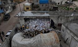 İdlib'de tahıl deposu çöktü: 5 çocuk hayatını kaybetti