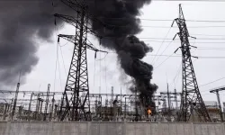Rusya: Askeri sanayi ve yakıt enerji unsurlarını vurduk
