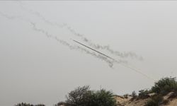 Mücahitler, İsrail asker ve araçlarını vurdu