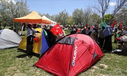 Öğrenciler Gazze'ye destek için çadır nöbetine başladı