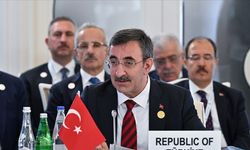 "Orta Koridor'u geliştirme çalışmaları Türk dünyasının küresel rolünü ortaya koyacak"