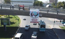 Abide Köprülü Kavşağı'na Şehid Heniyye posteri