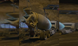 Kamyon ile beton mikseri çarpıştı: 2 Yaralı