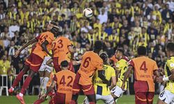 Fenerbahçe derbisinden 3 puanla ayrılan Galatasaray, liderliğini perçinledi