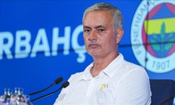 Samsun’dan beraberlikle dönen Mourinho topu hakeme attı