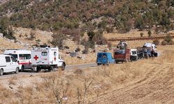 İsrail, Kızılhaç ekibini hedef aldı