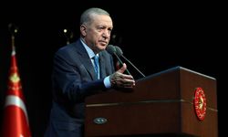 Erdoğan: Gençlerimizin sosyal medyanın karanlık dehlizlerinde yitip gitmelerine seyirci kalamayız