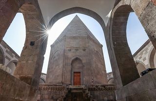 700 yıllık Köşk Medrese kültür ve sanat merkezi olarak hizmet verecek