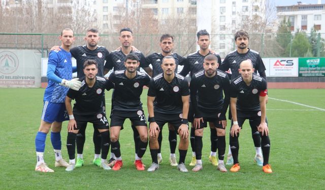 Karaköprü Belediyespor, Darıca Gençlerbirliği’ni 5-1 mağlup etti