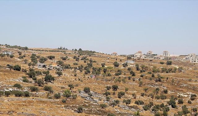 İsrail, Filistin'e ait 8 bin dönüm araziye el koydu
