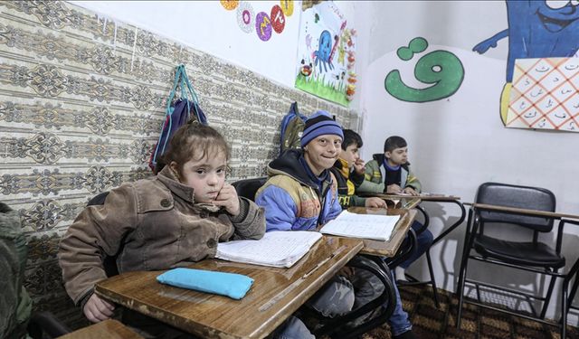 İdlib'deki Down sendromlu çocuklar topluma kazandırılıyor
