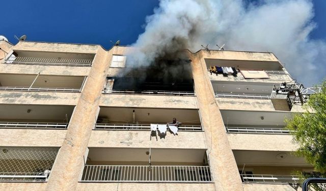 Haliliye’de 5 katlı binada yangın paniği!