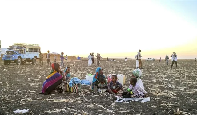 Sudan'da her gün 20 bin kişi evini terk ediyor