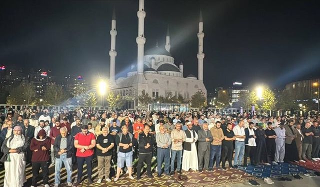 İstanbul'da İsrail'in Gazze'ye yönelik saldırıları protesto edildi