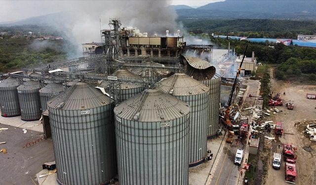 Sakarya'da makarna fabrikasındaki patlamada 28 kişi yaralandı