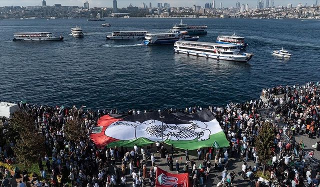 Filistin'e destek yürüyüşleri düzenlendi