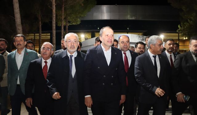 Erbakan Urfa'ya geldi