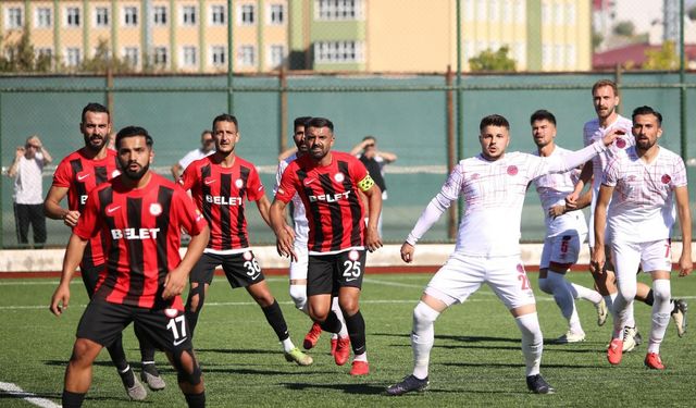 Siverek Belediyespor lige 3 puanla başladı