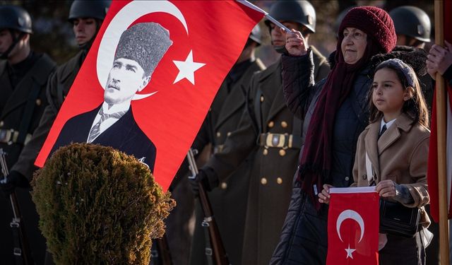 Atatürk tüm yurtta törenlerle anılıyor