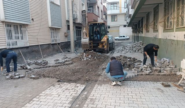 Eyyübiye'de altyapı çalışması nedeniyle bozulan yollar yenileniyor