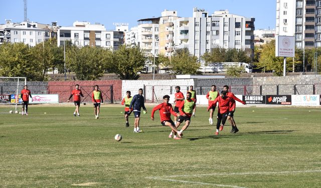 Siverek Belediyespor, Kahta 02 Spor maçına hazır