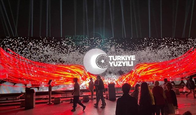 İstanbul'daki Cumhuriyet'in 100. yılı etkinlikleri sürüyor