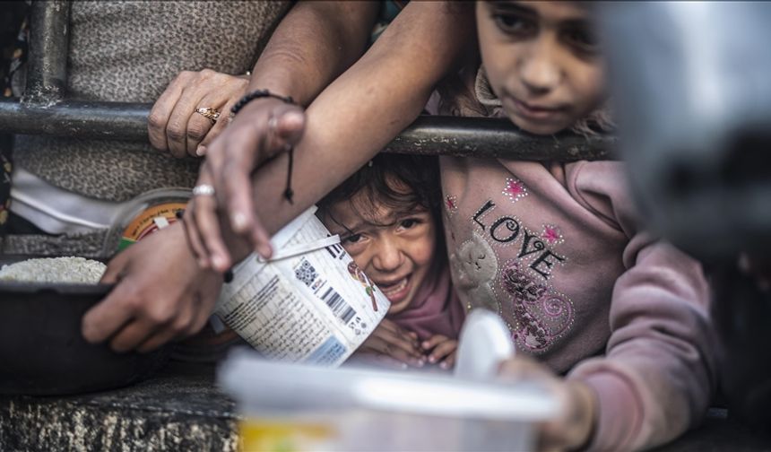 Gazze'de çocuklar yetersiz beslenme nedeniyle ölüyor