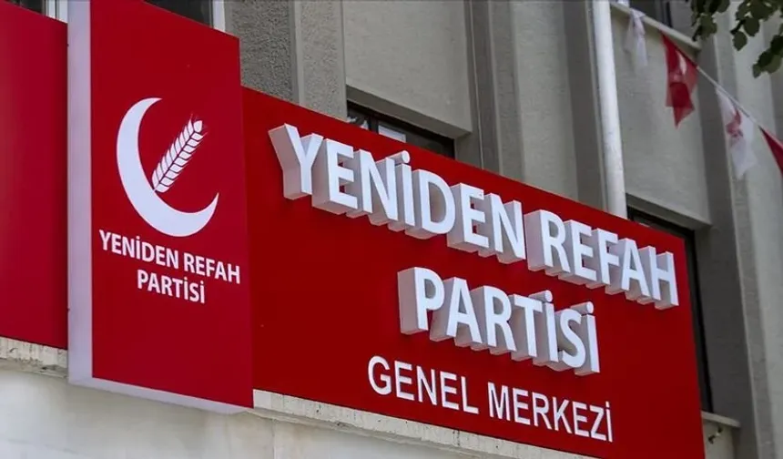 Yeniden Refah Partisi'nden istifa eden 22 isim AK Parti'ye katıldı