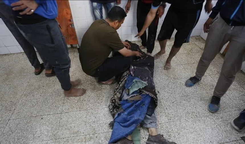 İsrail, Nuseyrat mülteci kampına saldırdı: 8 ölü