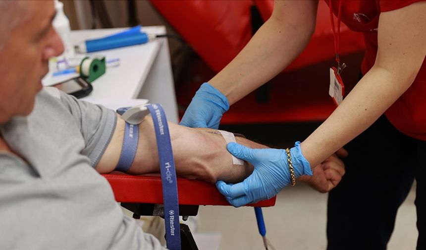 Türk Kızılay, düşen kan stokunu bağış kampanyasıyla artıracak