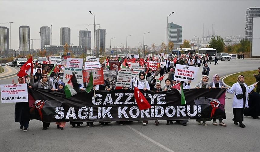 Gazze'ye tıbbi koridor açılması için yürüdüler