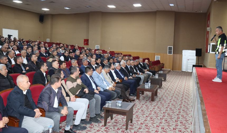 Şanlıurfa’da toplu taşıma şoförlerine eğitim semineri